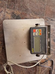 ELECTRIC DIGITAL SCALE