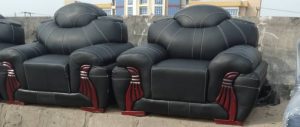 Complete set leather chair